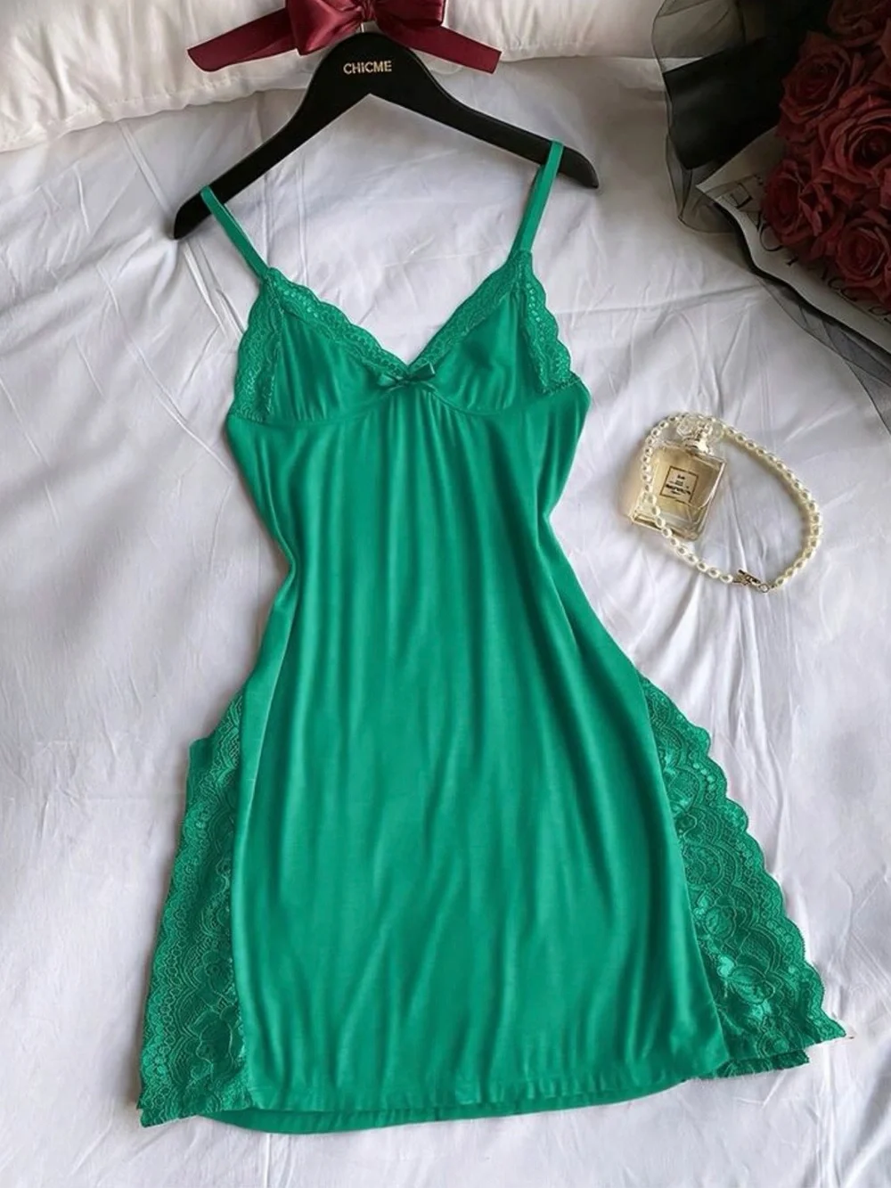 Chic Lace-Trim Emerald Slip Chemise